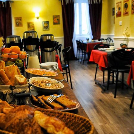 Logis Hotel Orly Alès Eksteriør bilde