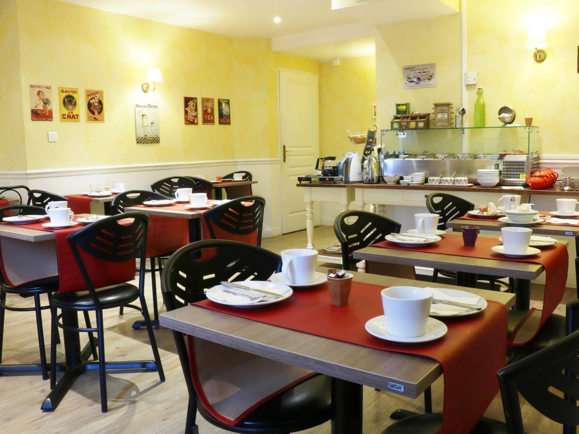 Logis Hotel Orly Alès Eksteriør bilde