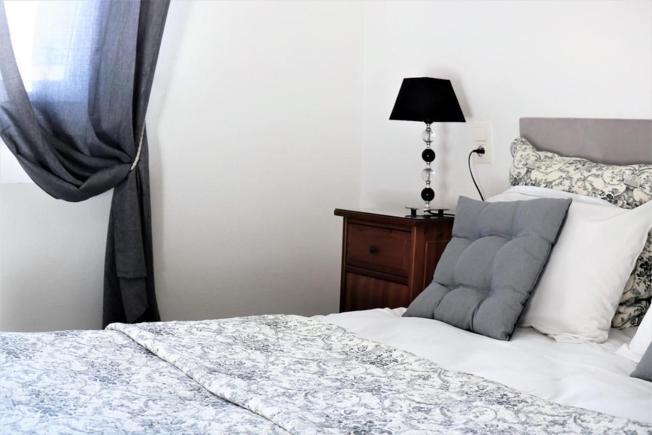 Logis Hotel Orly Alès Eksteriør bilde