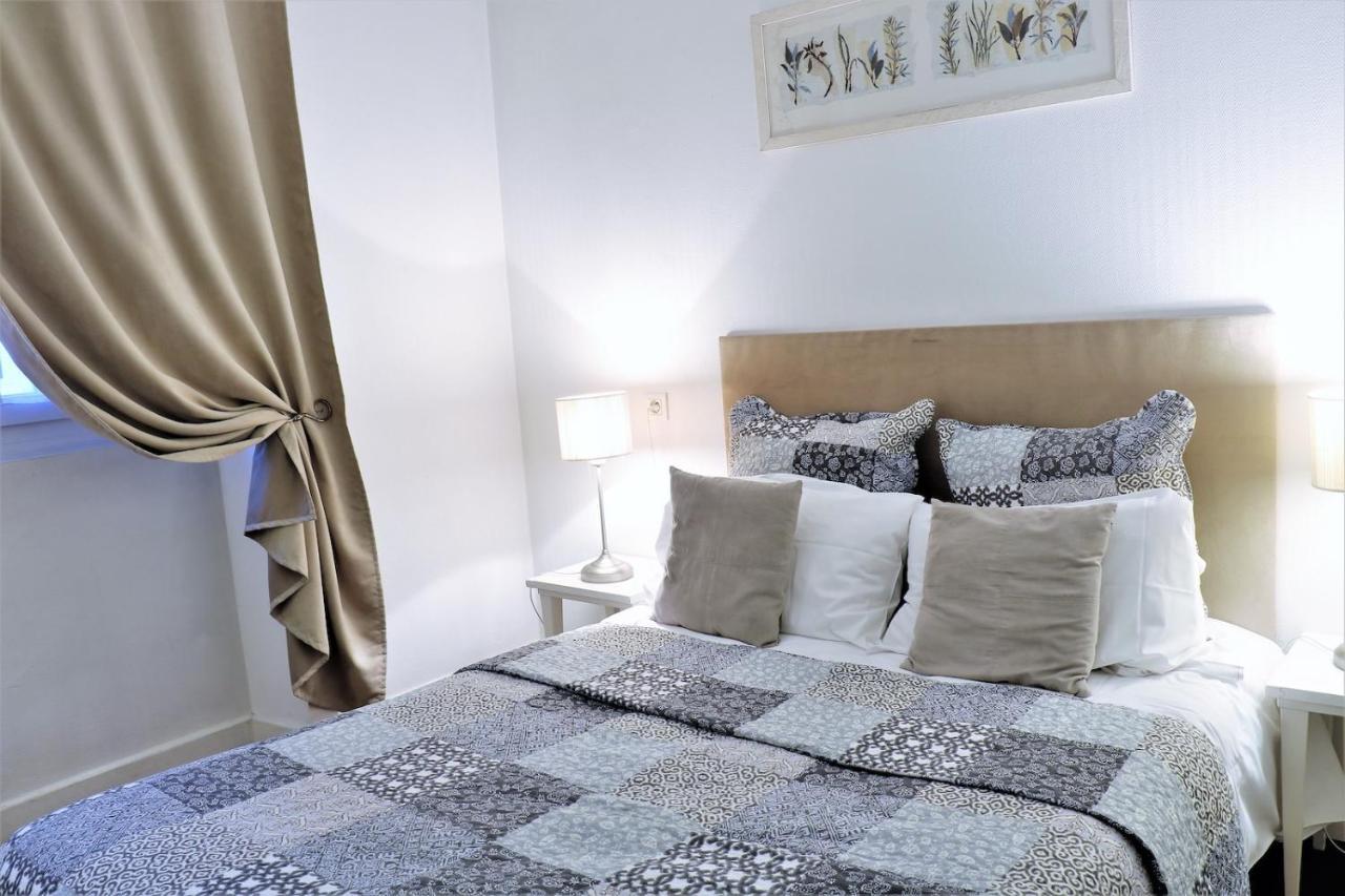 Logis Hotel Orly Alès Eksteriør bilde